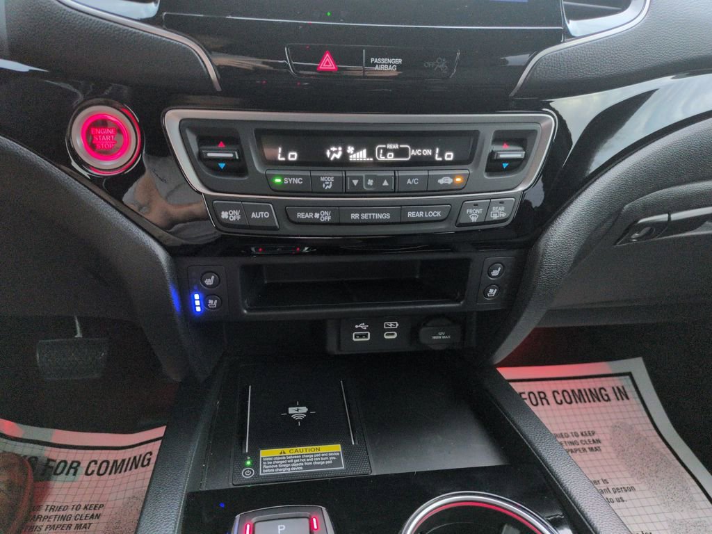 Used 2025 Honda Passport Black Edition image 18