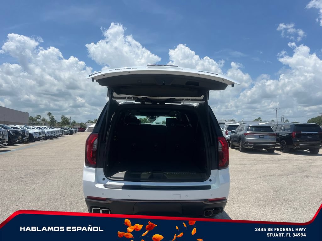 New 2026 GMC Yukon XL AT4 Ultimate AWD/4WD image 17