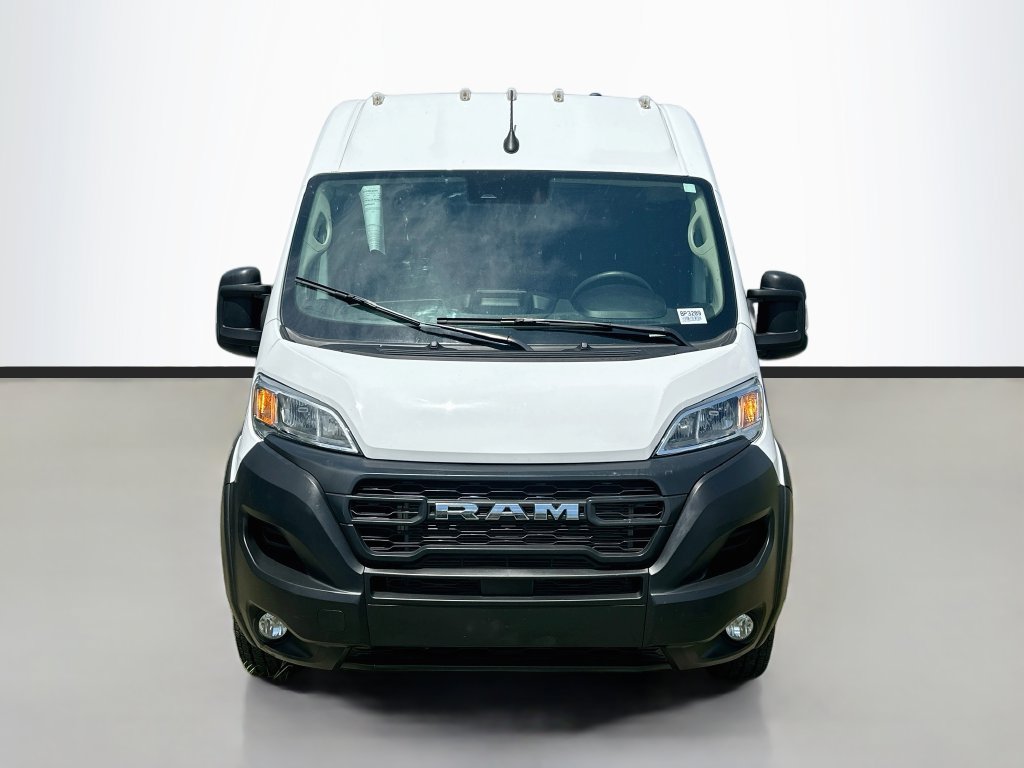 Used 2025 RAM ProMaster 2500 w/ Convenience Group FWD image 3
