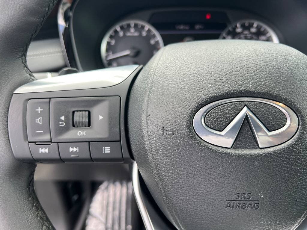 Used 2023 INFINITI QX60 Pure FWD image 29