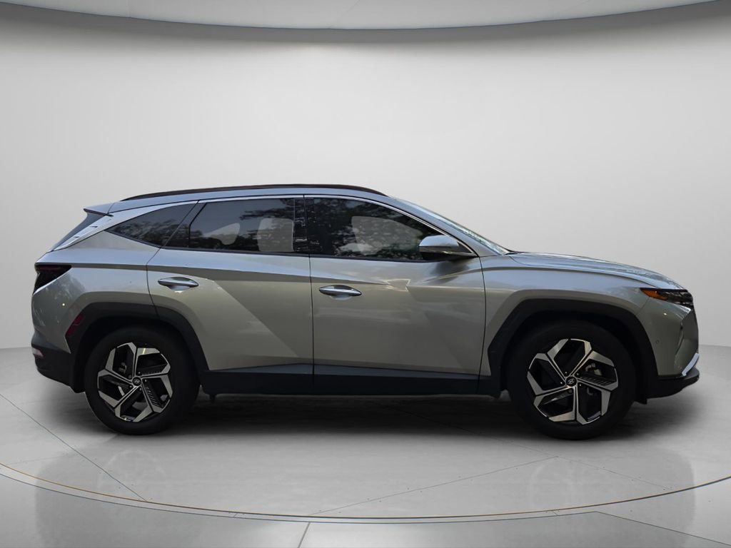 Used 2022 Hyundai Tucson Limited FWD image 6