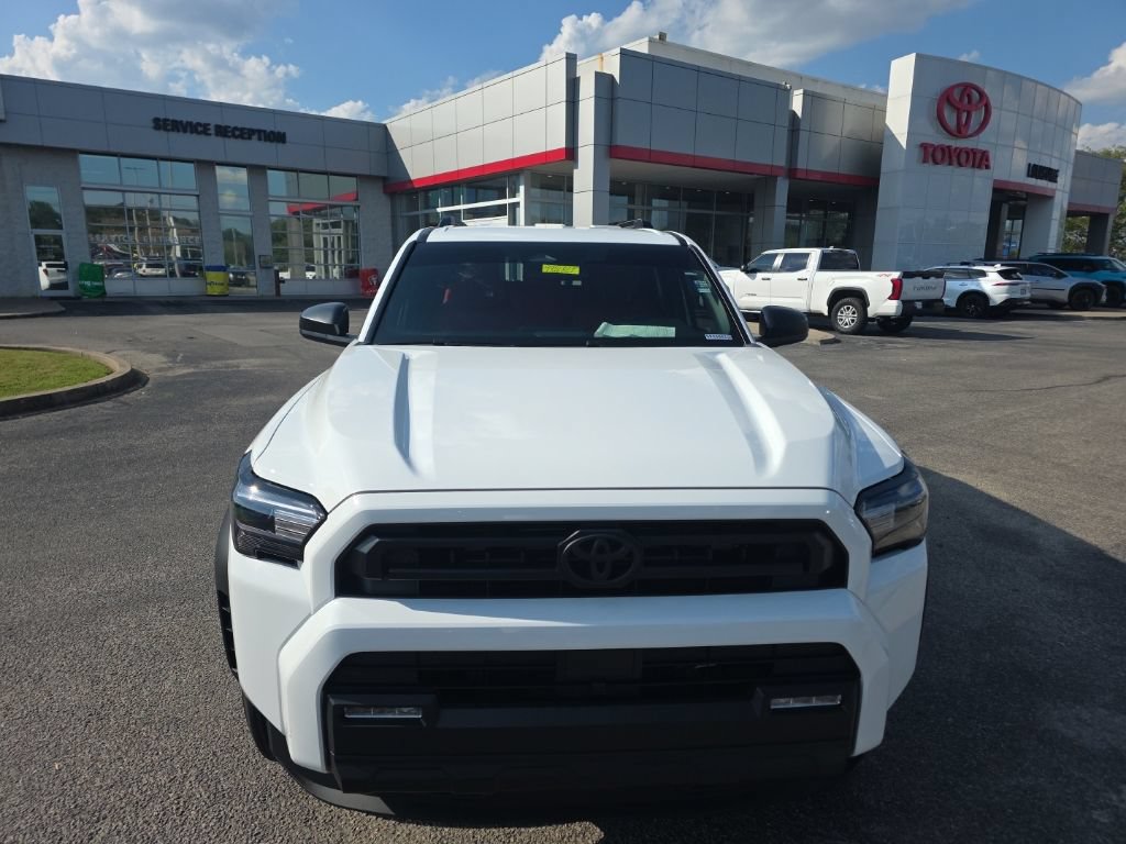 Certified 2026 Toyota 4Runner SR5 AWD/4WD image 2
