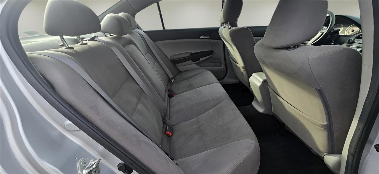 Used 2011 Honda Accord LX image 25