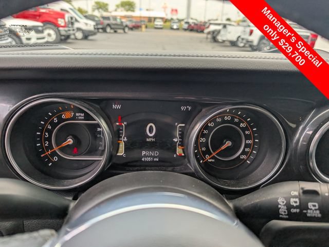 Used 2021 Jeep Wrangler Unlimited Sahara AWD/4WD image 18