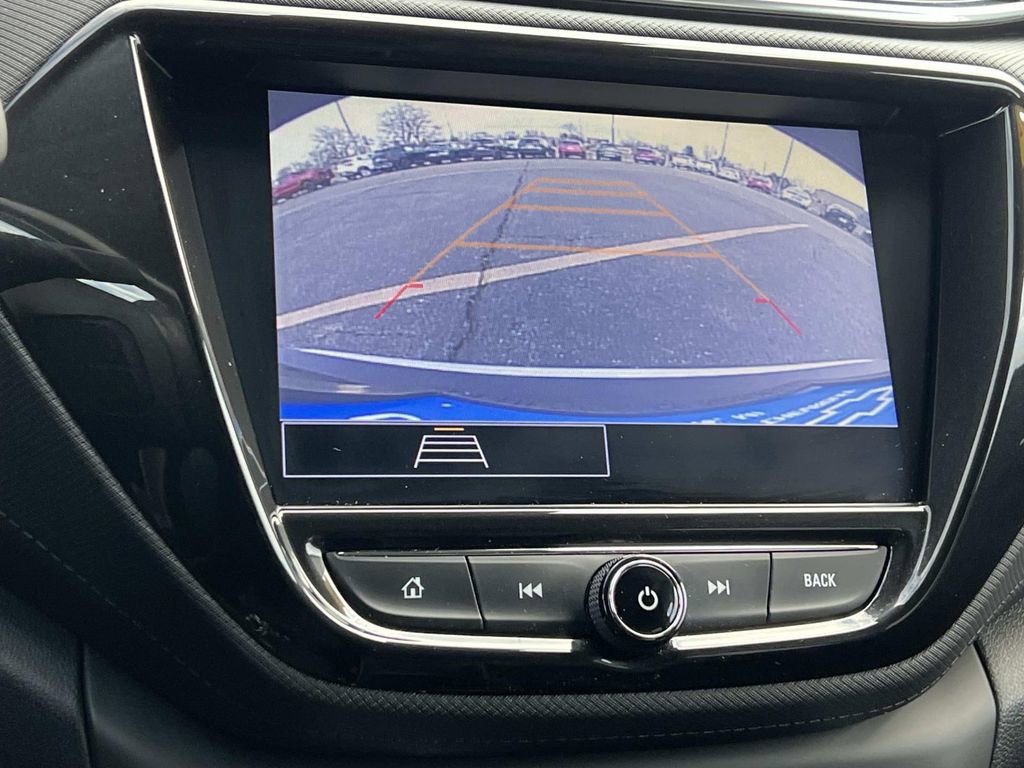 Used 2021 Chevrolet TrailBlazer LT w/ Premium Seating Package image 18