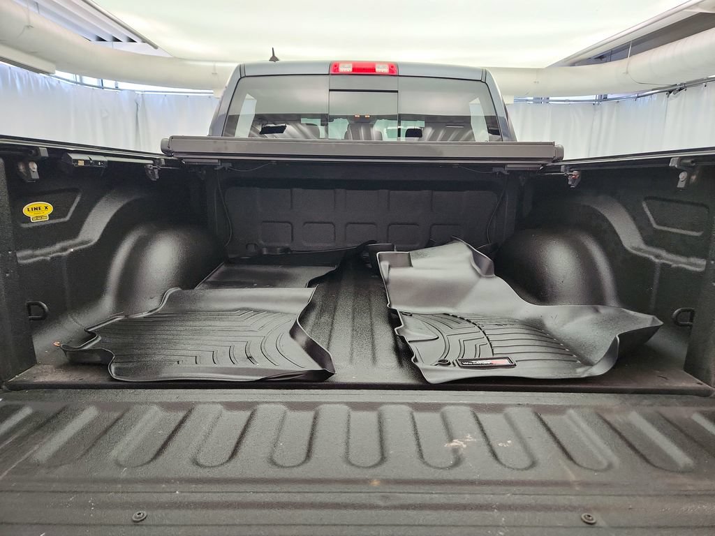 Used 2020 RAM 1500 Warlock AWD/4WD image 29