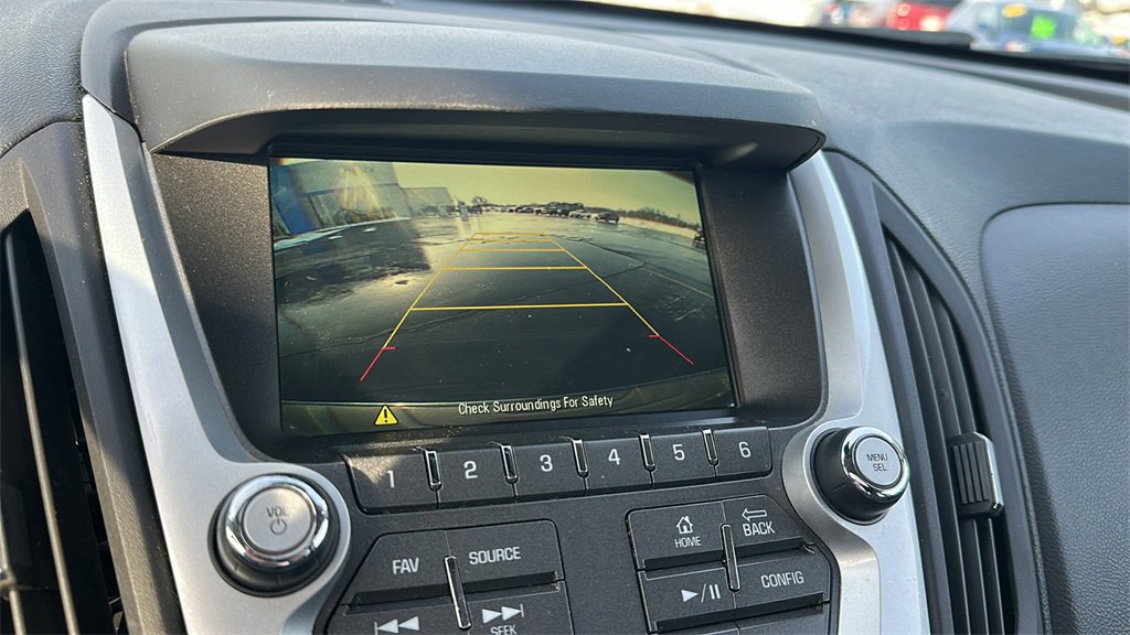 Used 2016 Chevrolet Equinox LTZ w/ Enhanced Convenience Package image 21