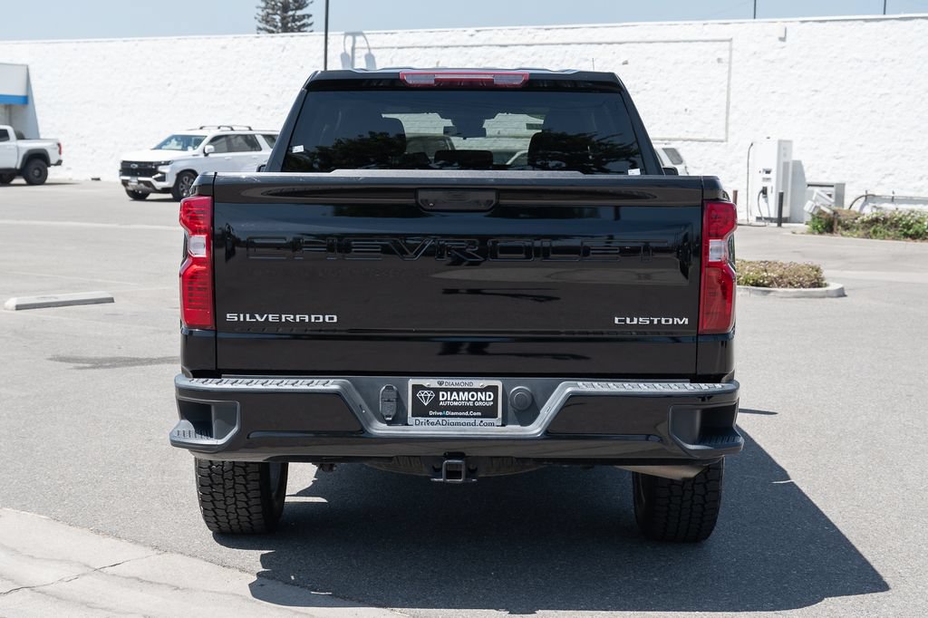 Used 2022 Chevrolet Silverado 1500 Custom RWD image 5