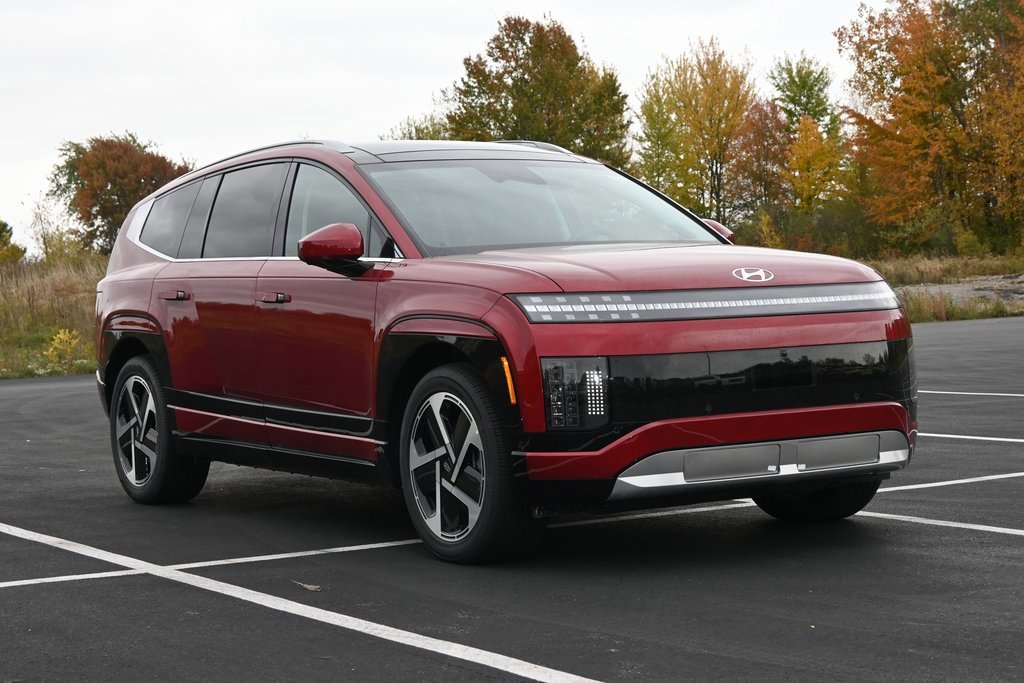 New 2026 Hyundai Ioniq 9 Limited image 1