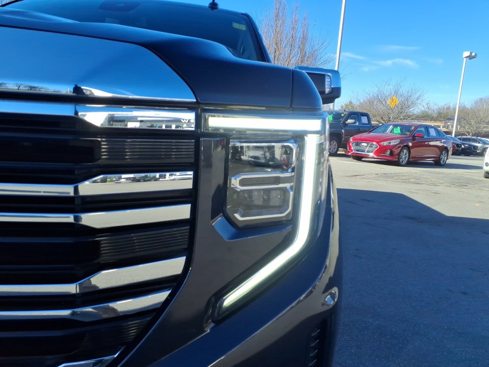 Used 2024 GMC Sierra 1500 SLT w/ SLT Premium Plus Package image 34