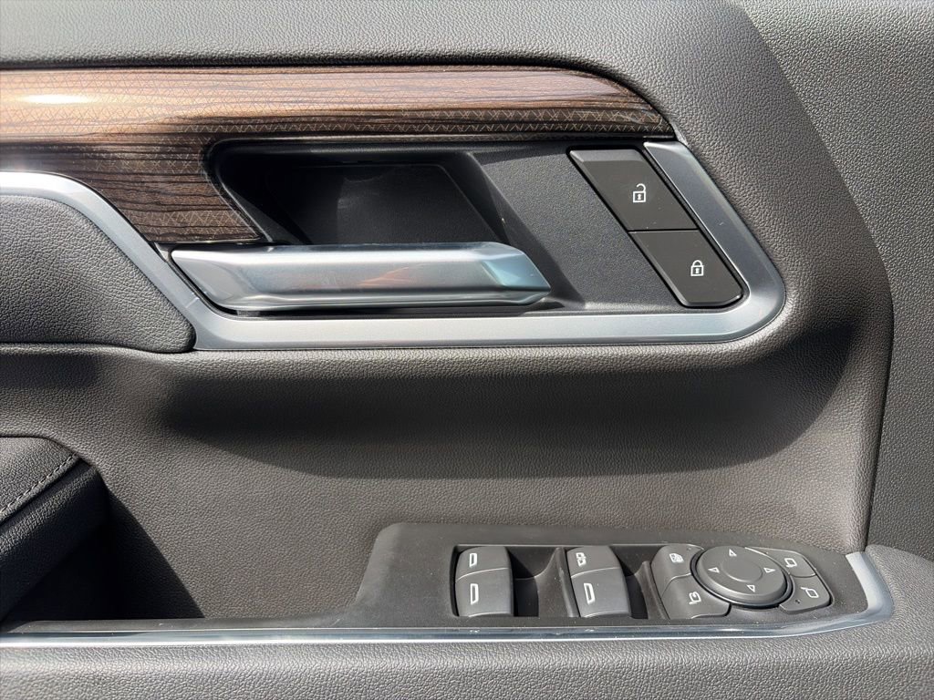 New 2026 Chevrolet Silverado 2500 LT w/ Trail Boss Package image 17