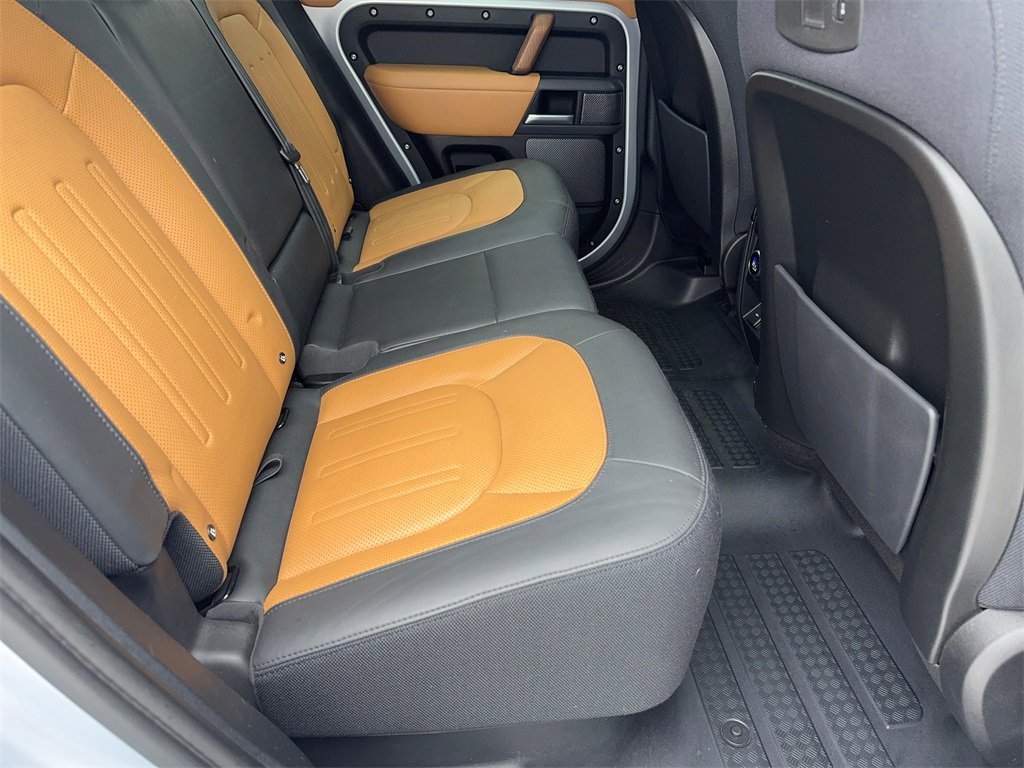 Used 2022 Land Rover Defender 110 X image 47