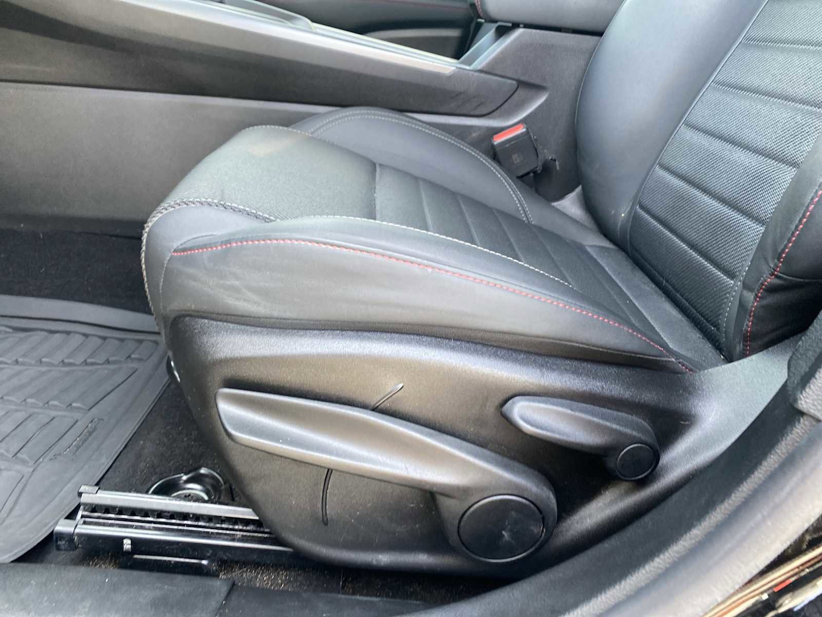 Used 2023 Dodge Hornet GT w/ GT Blacktop Package image 24