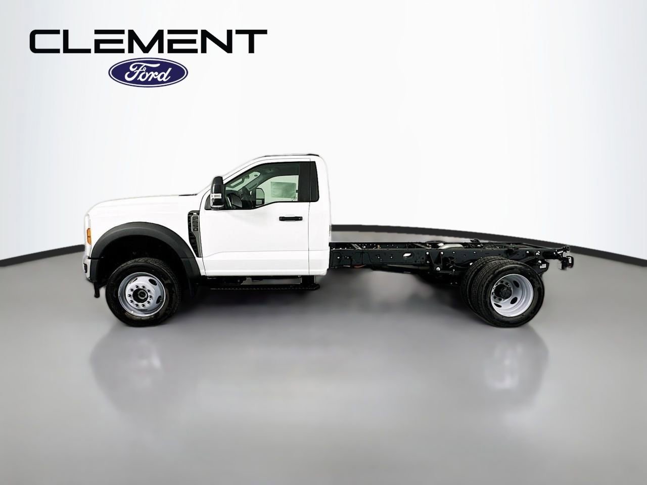New 2026 Ford F550 4x4 Regular Cab Super Duty image 4