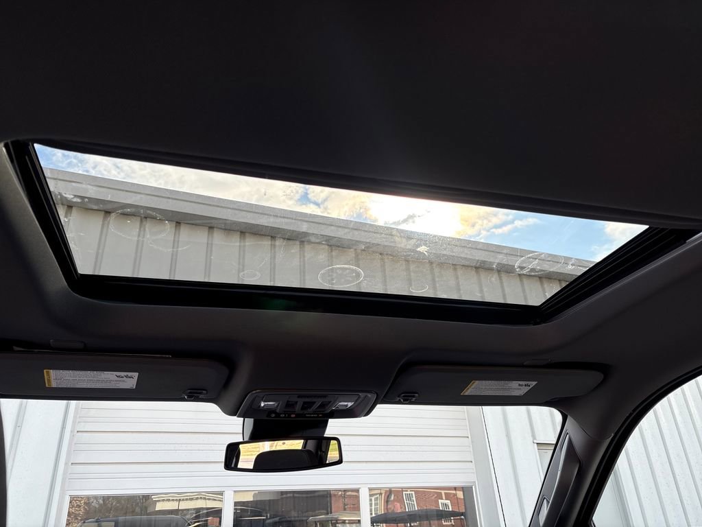 New 2026 GMC Sierra 1500 SLT w/ SLT Premium Plus Package image 48