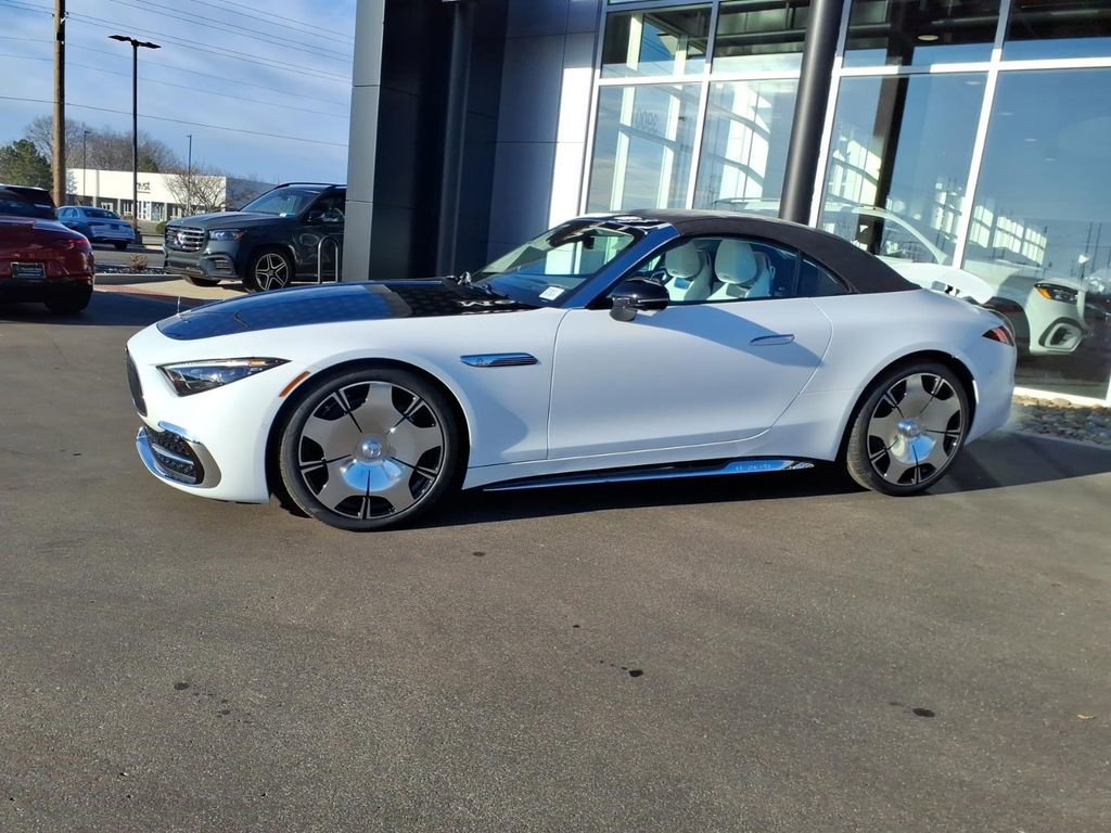 New 2026 Mercedes-Benz Maybach SL 680 image 3