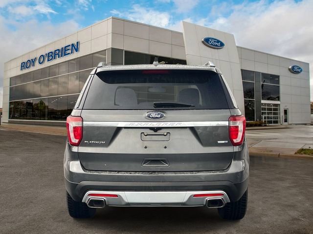 Used 2016 Ford Explorer Platinum AWD/4WD image 4