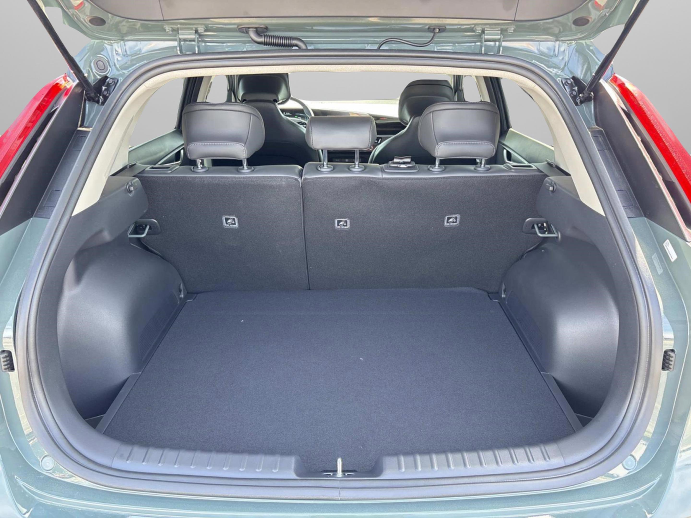 New 2026 Kia Niro EX image 12