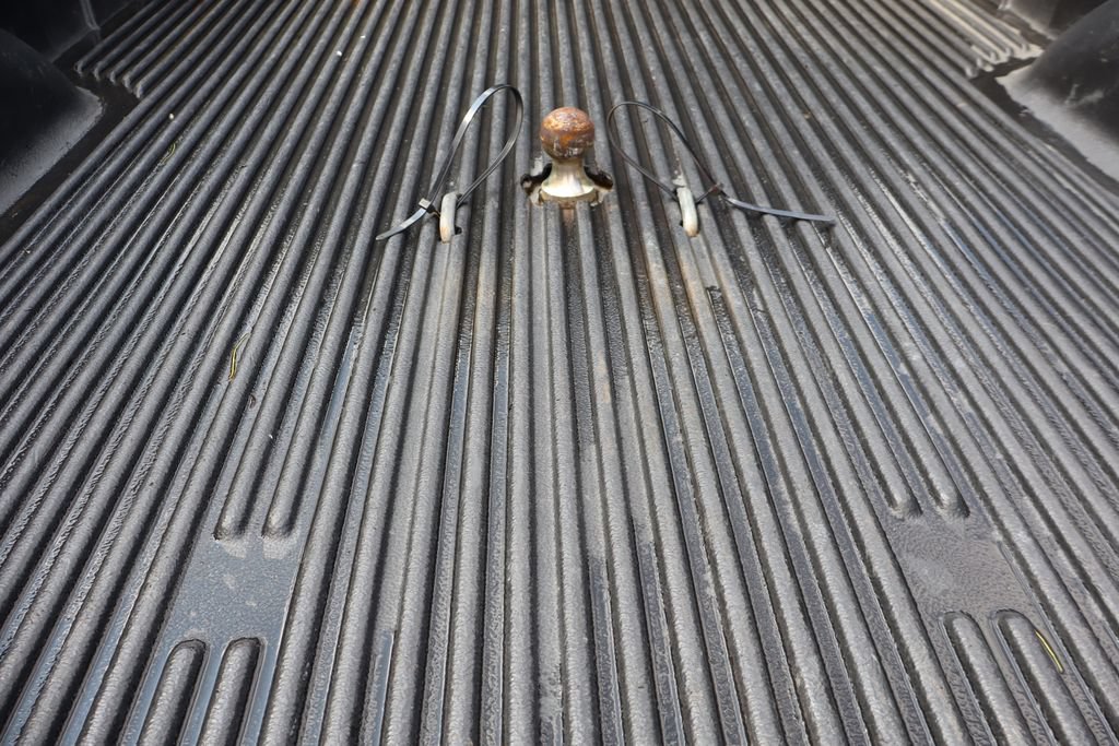 Used 2025 Ford F250 XLT AWD/4WD image 17