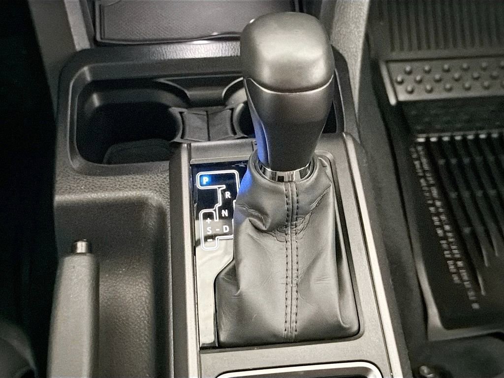 Used 2023 Toyota Tacoma TRD Off-Road w/ Technology Package image 18