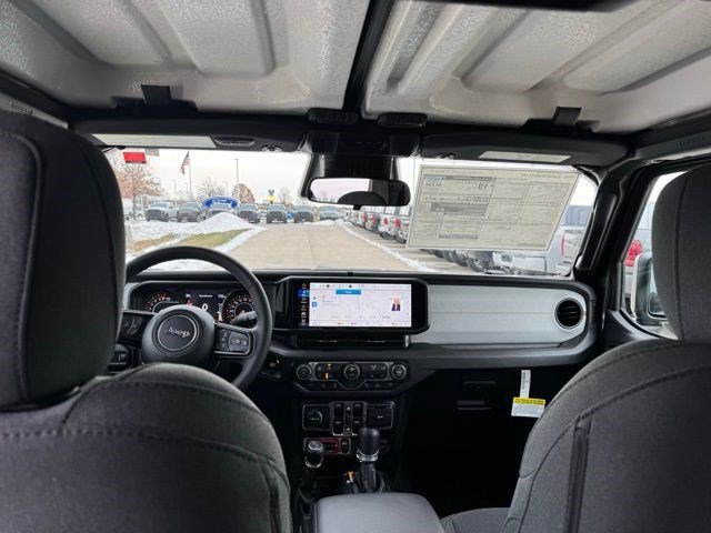 New 2026 Jeep Gladiator Sport AWD/4WD image 30