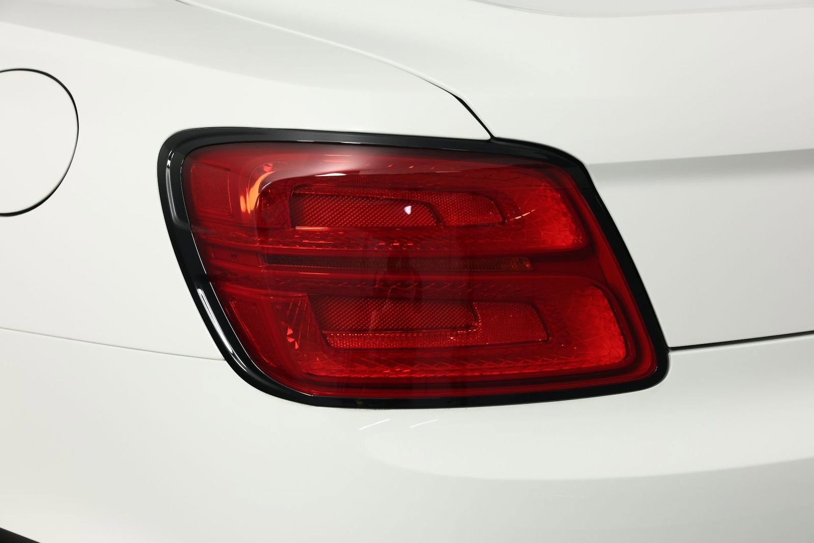 New 2025 Bentley Flying Spur Plug-In Hybrid AWD/4WD image 14