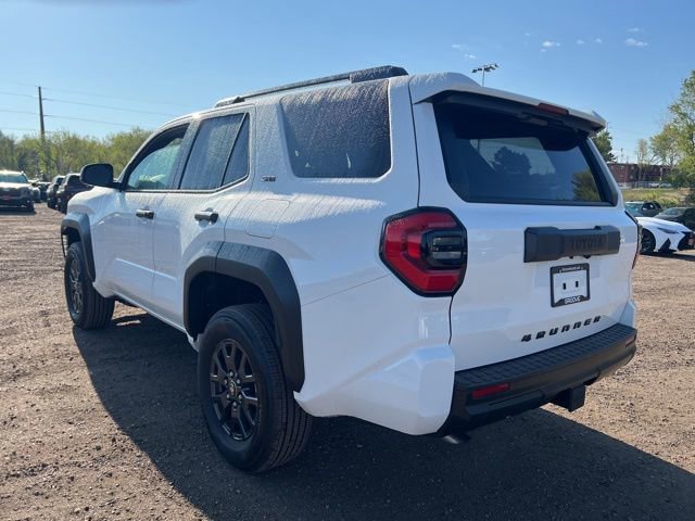 Used 2026 Toyota 4Runner SR5 AWD/4WD image 3