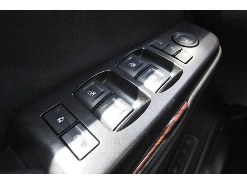 Used 2016 GMC Yukon SLT w/ Open Road Package image 21