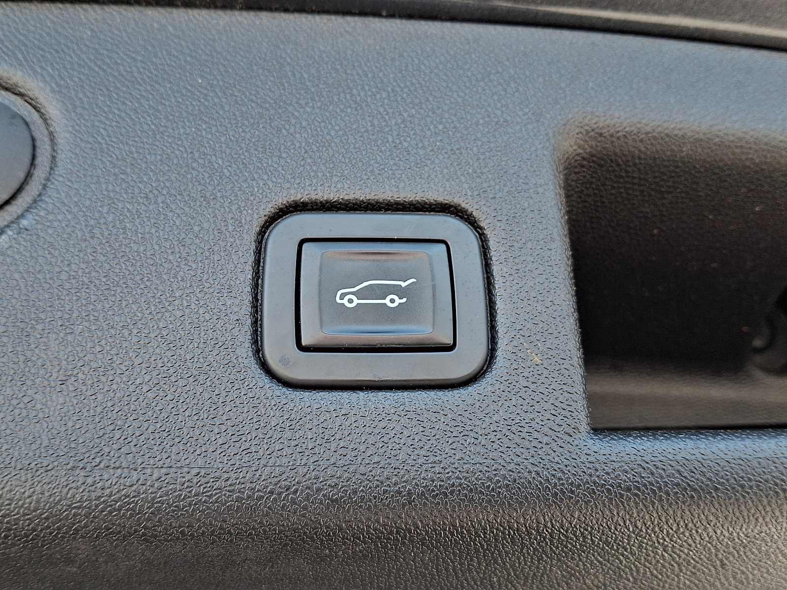 Used 2019 Chevrolet Equinox LT AWD/4WD image 27