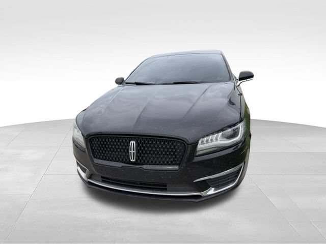 Used 2017 Lincoln MKZ Premiere FWD image 2