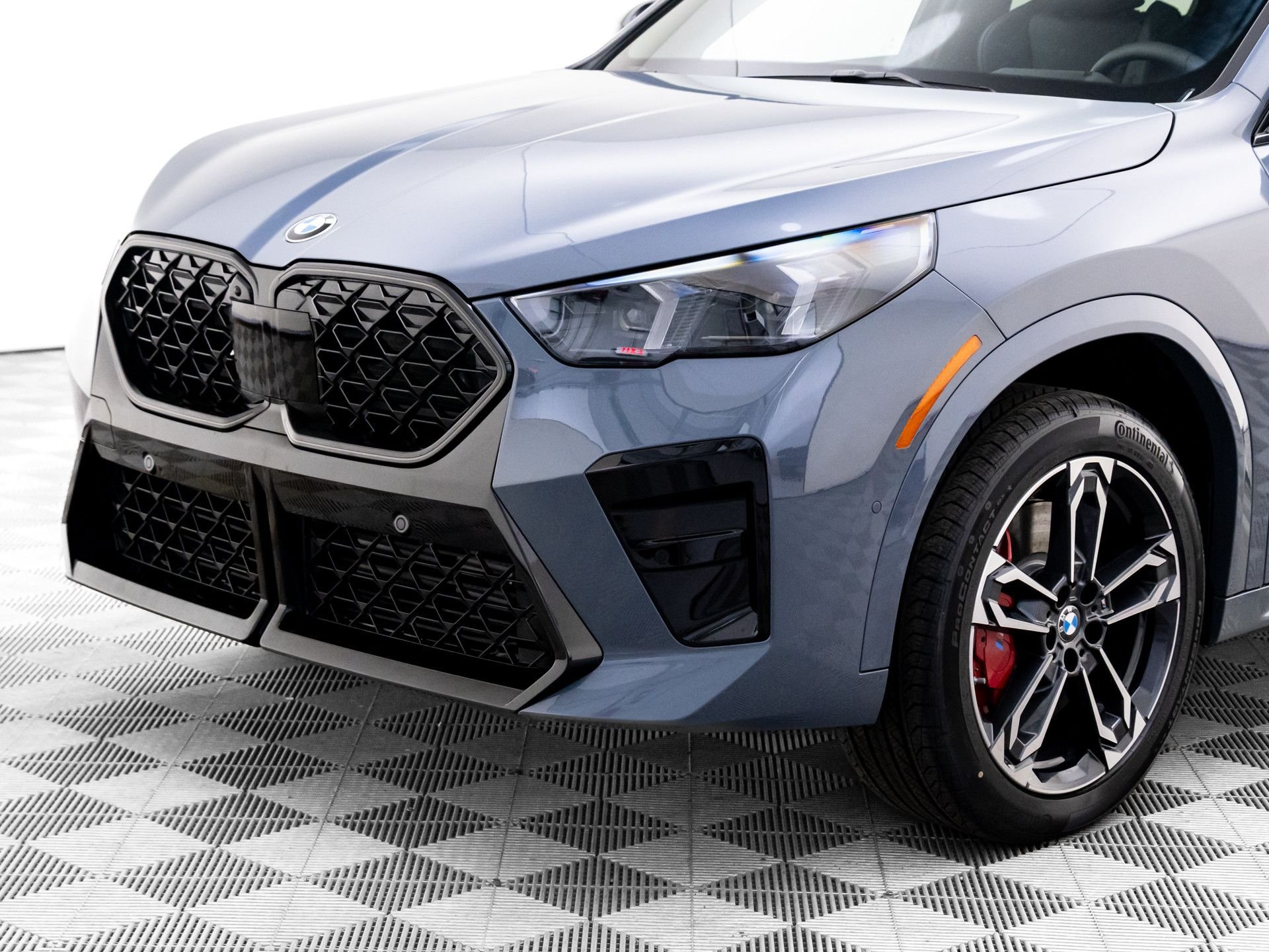New 2026 BMW X2 xDrive28i w/ Technology Package AWD/4WD image 36