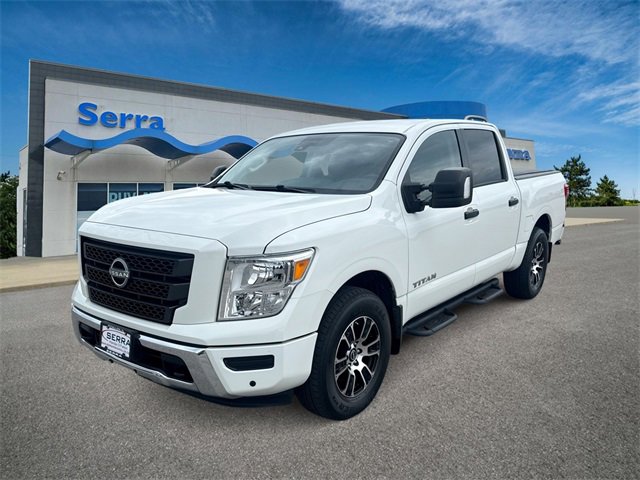 Used 2023 Nissan Titan SV w/ SV Convenience Package