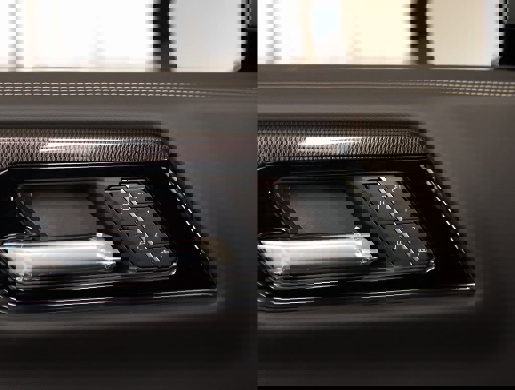 New 2026 GMC Yukon XL Elevation image 27