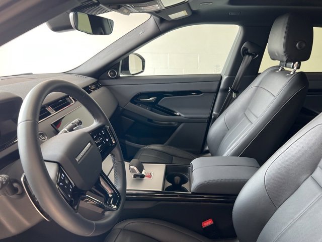 Used 2025 Land Rover Range Rover Evoque S image 20