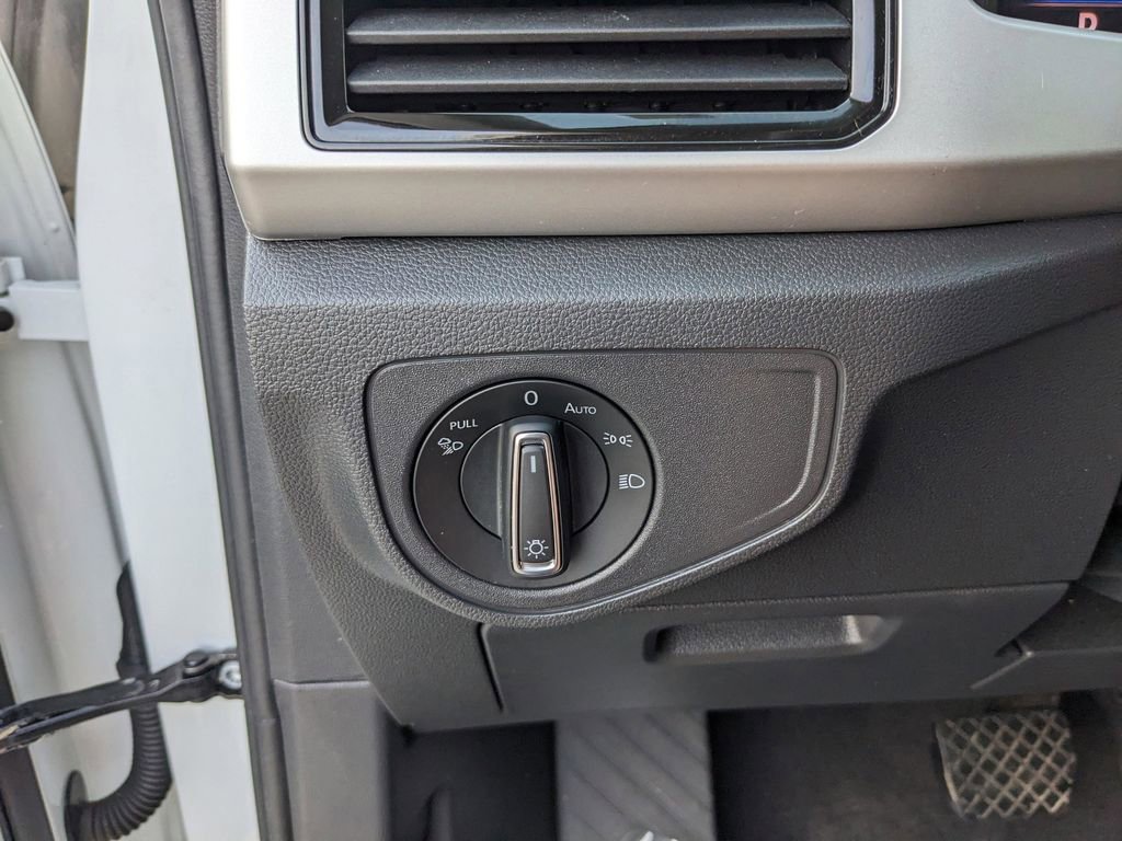 Certified 2023 Volkswagen Atlas SE image 26