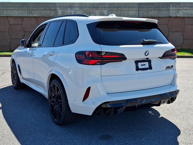 New 2026 BMW X5 M Competition w/ Executive Package AWD/4WD image 3