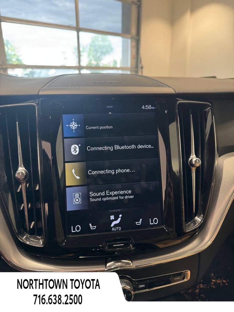 Used 2019 Volvo XC60 T5 Momentum w/ Multimedia Package AWD/4WD image 35
