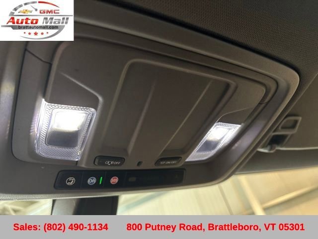 Used 2022 Chevrolet Silverado 1500 Custom AWD/4WD image 23