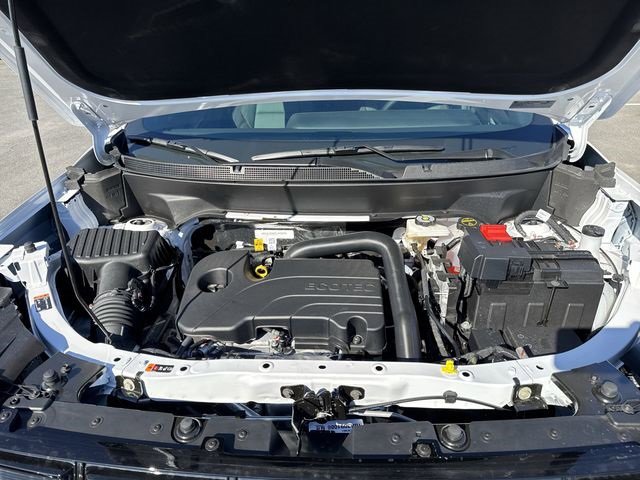 New 2026 GMC Terrain AT4 w/ LPO, Floor Liner Package image 30