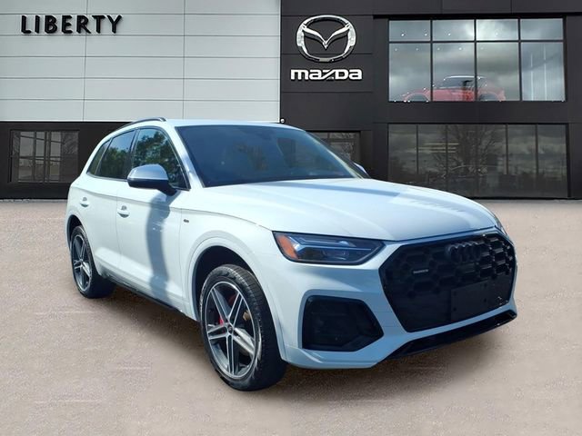 Used 2024 Audi Q5 e Premium Plus AWD/4WD video 1