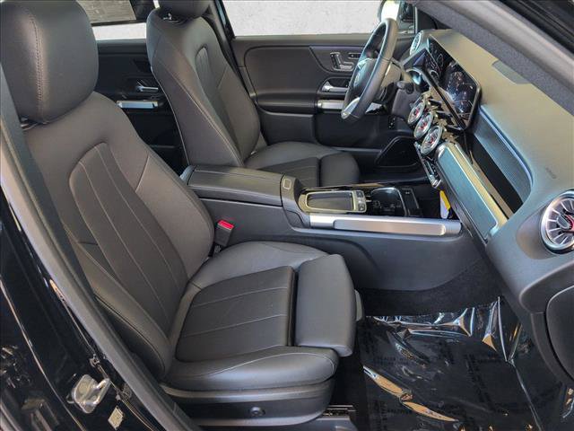 Certified 2026 Mercedes-Benz GLB 250 image 24