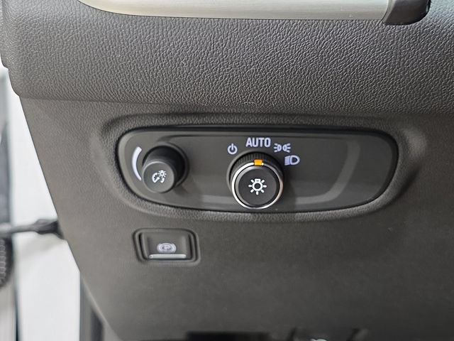 Used 2020 GMC Terrain SLE w/ Driver Convenience Package AWD/4WD image 26