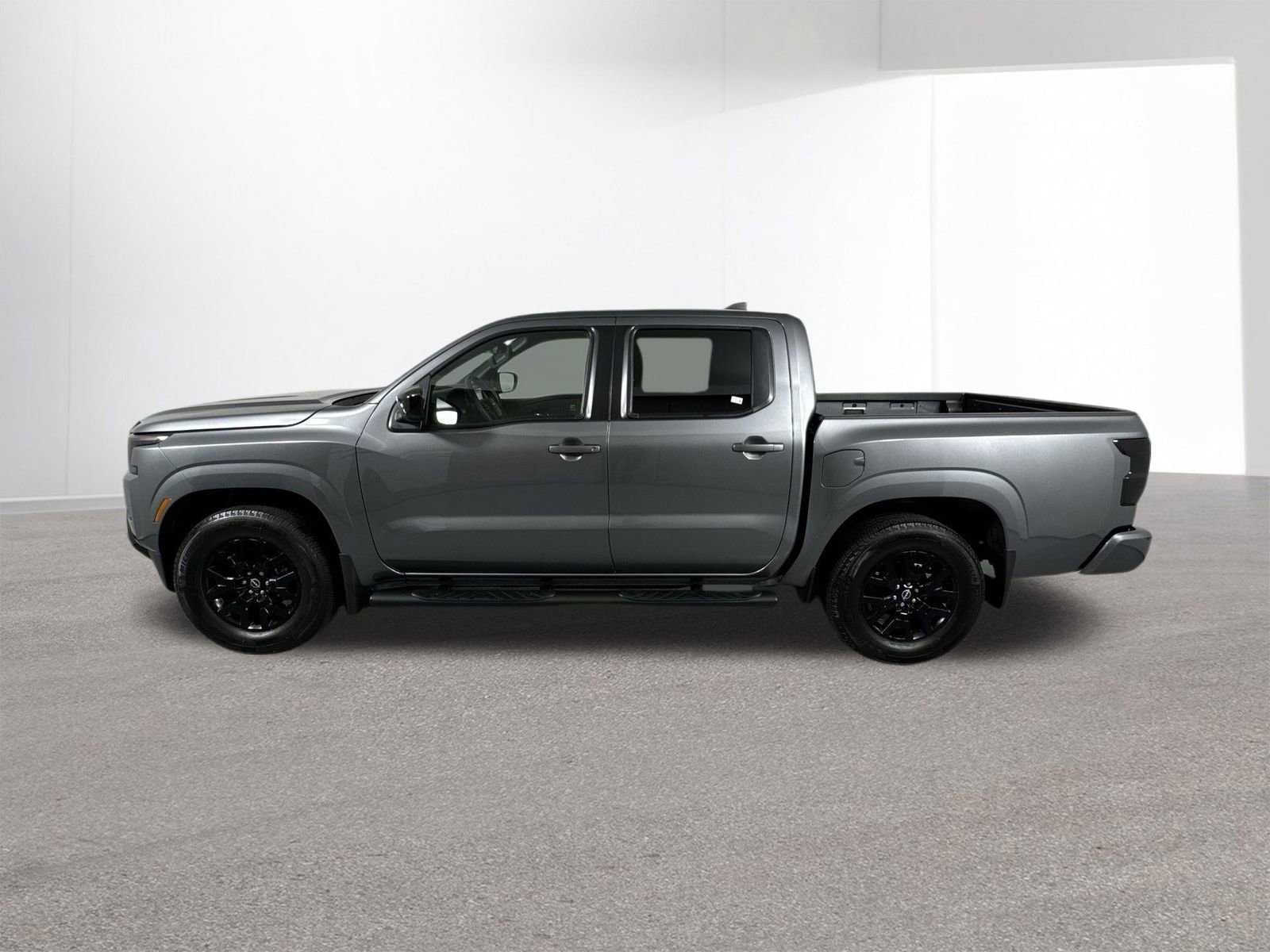 Certified 2023 Nissan Frontier SV w/ Midnight Edition Package image 32