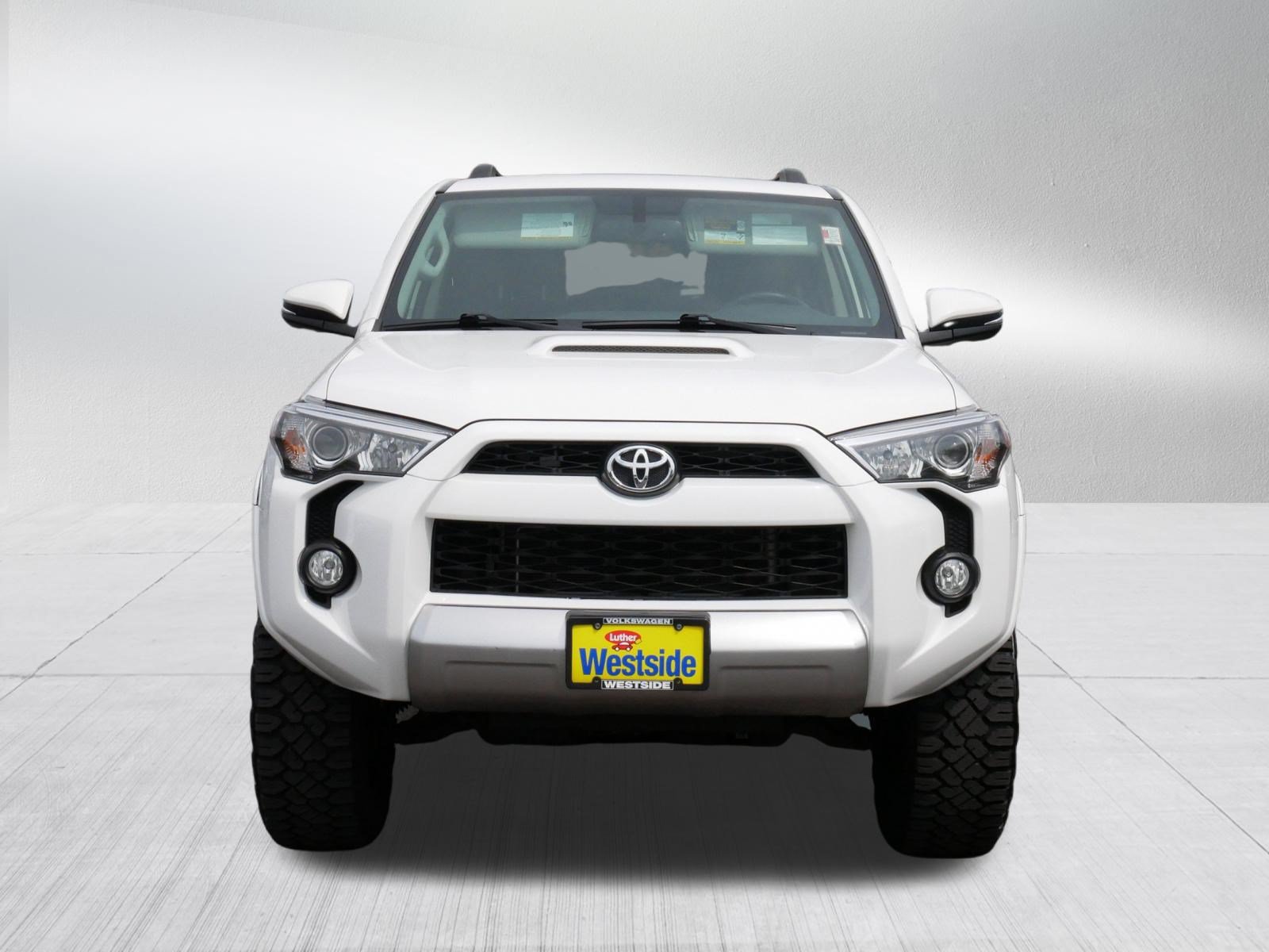 Used 2019 Toyota 4Runner TRD Off-Road Premium AWD/4WD image 2