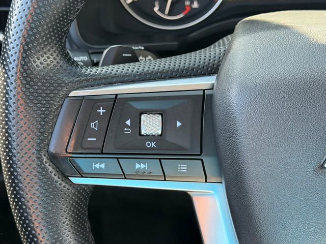 Used 2024 Mitsubishi Outlander SE FWD image 13