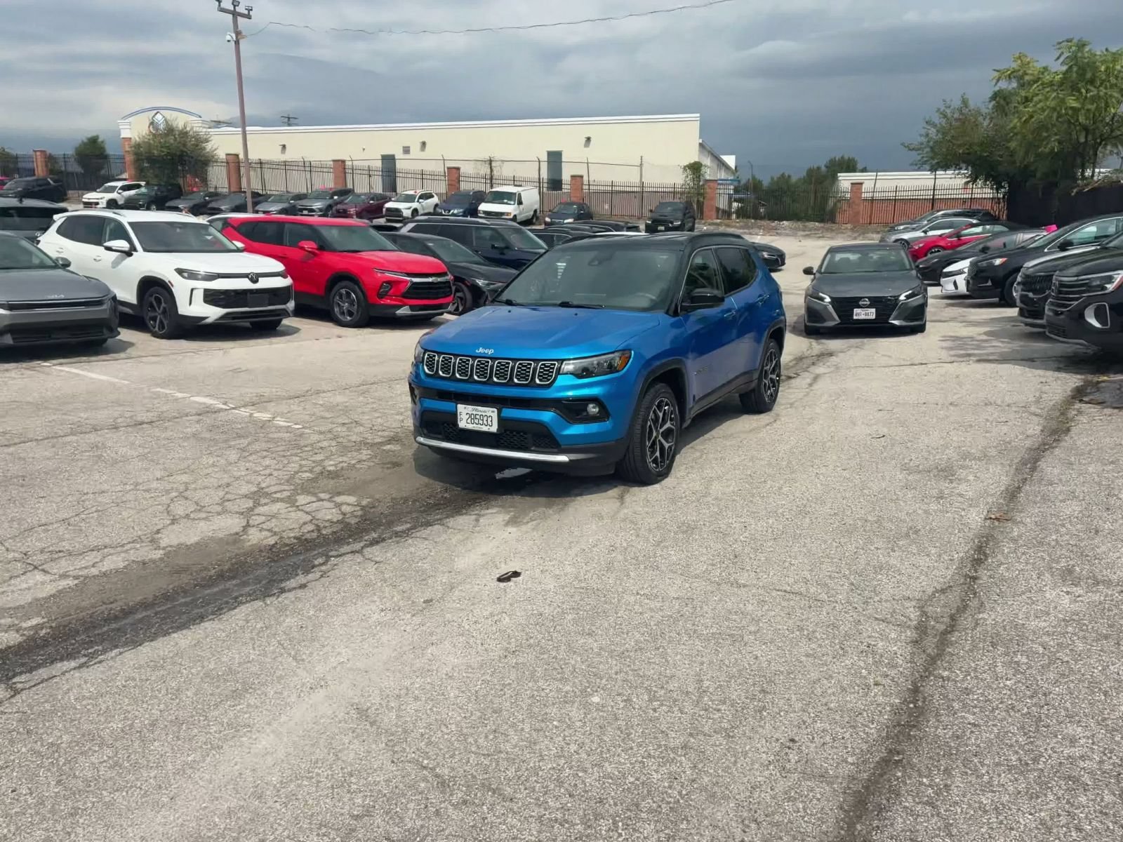 Used 2025 Jeep Compass Limited AWD/4WD image 6