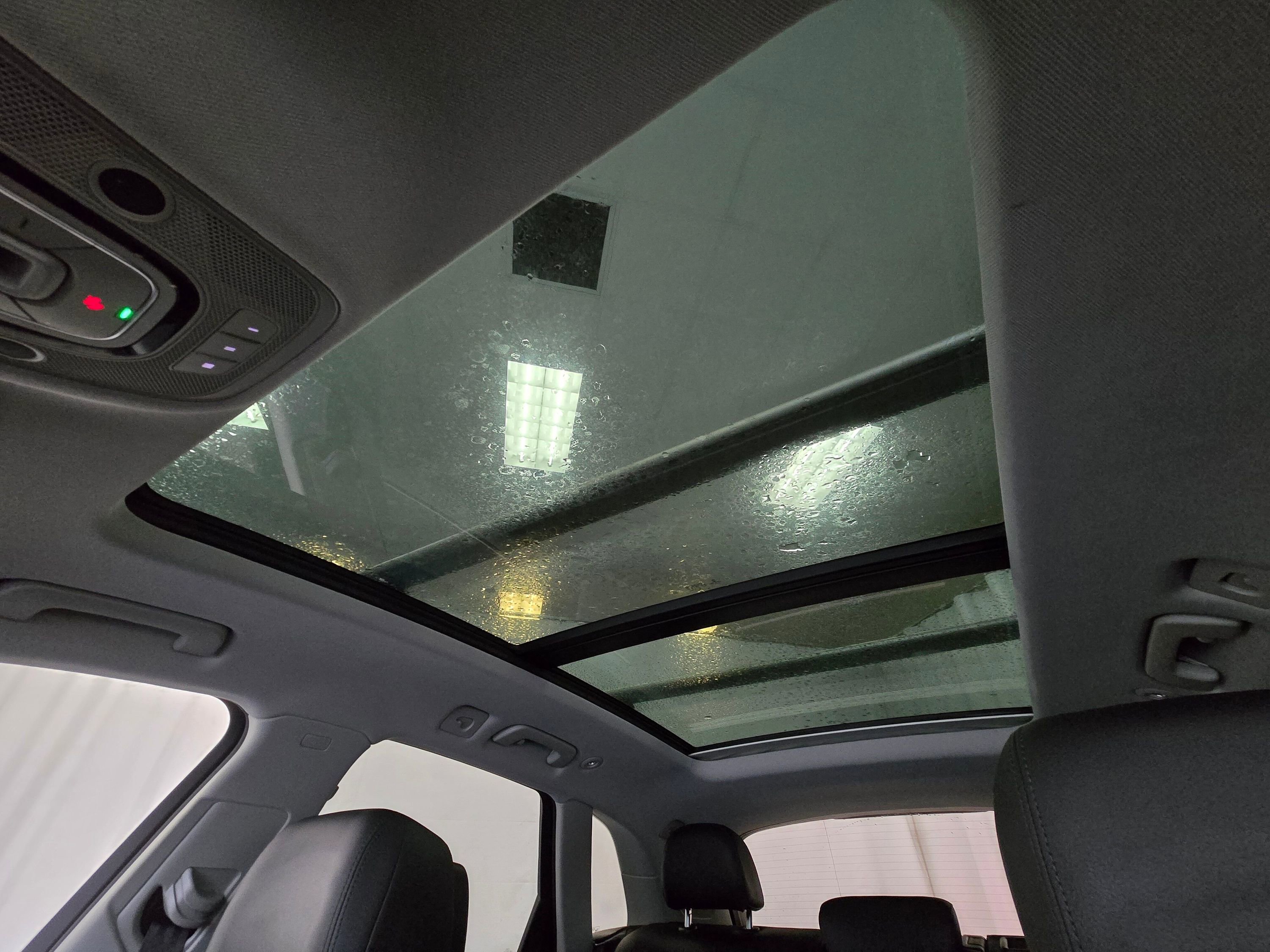 Used 2020 Audi Q5 e Prestige w/ Prestige Package image 48