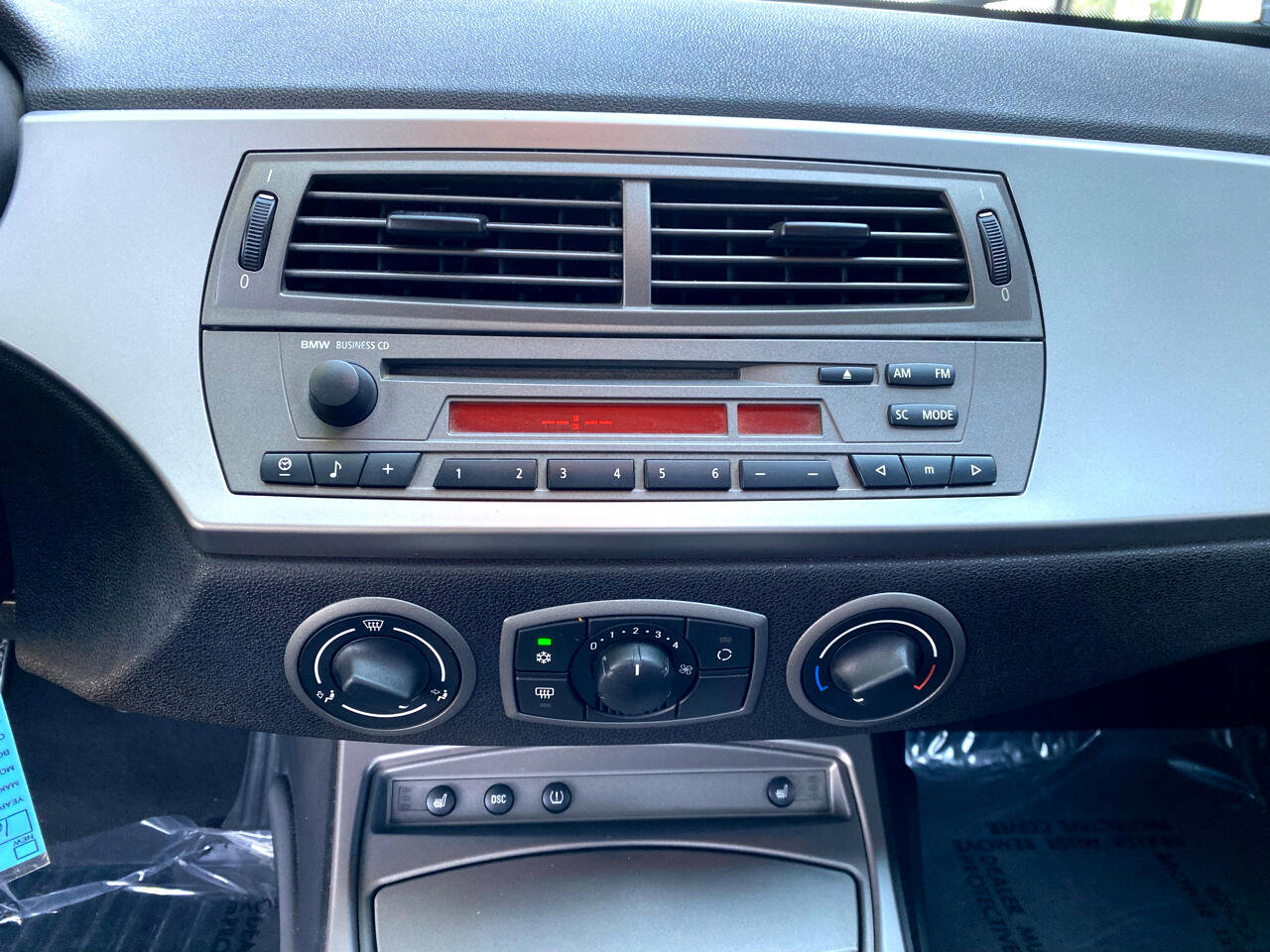 Used 2004 BMW Z4 2.5i image 35