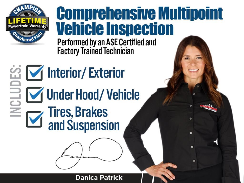 Used 2023 Chrysler Pacifica Touring-L image 16