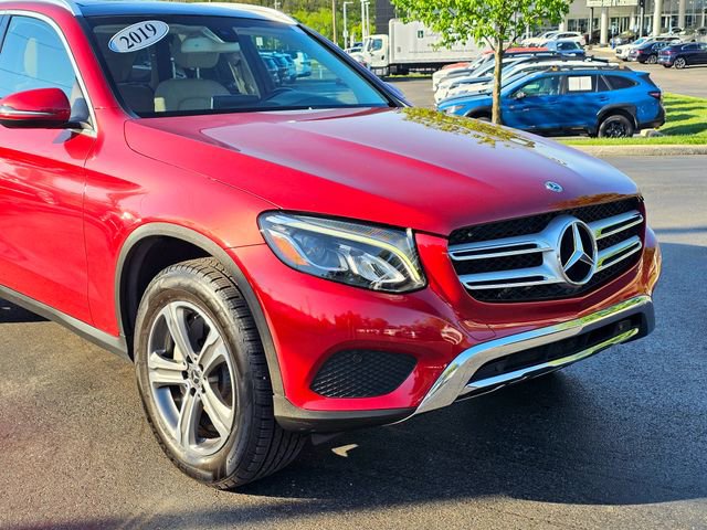 Certified 2019 Mercedes-Benz GLC 300 4MATIC image 2